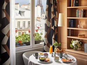 Premium bedding, down duvets, pillow-top beds, minibar