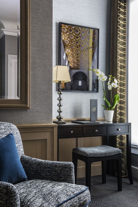 Sofitel Paris Baltimore Tour Eiffel Hotel - Image 34