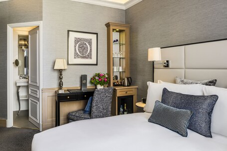 Sofitel Paris Baltimore Tour Eiffel Hotel - Image 52