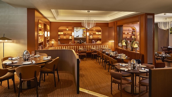 Breakfast, lunch, dinner served; French cuisine