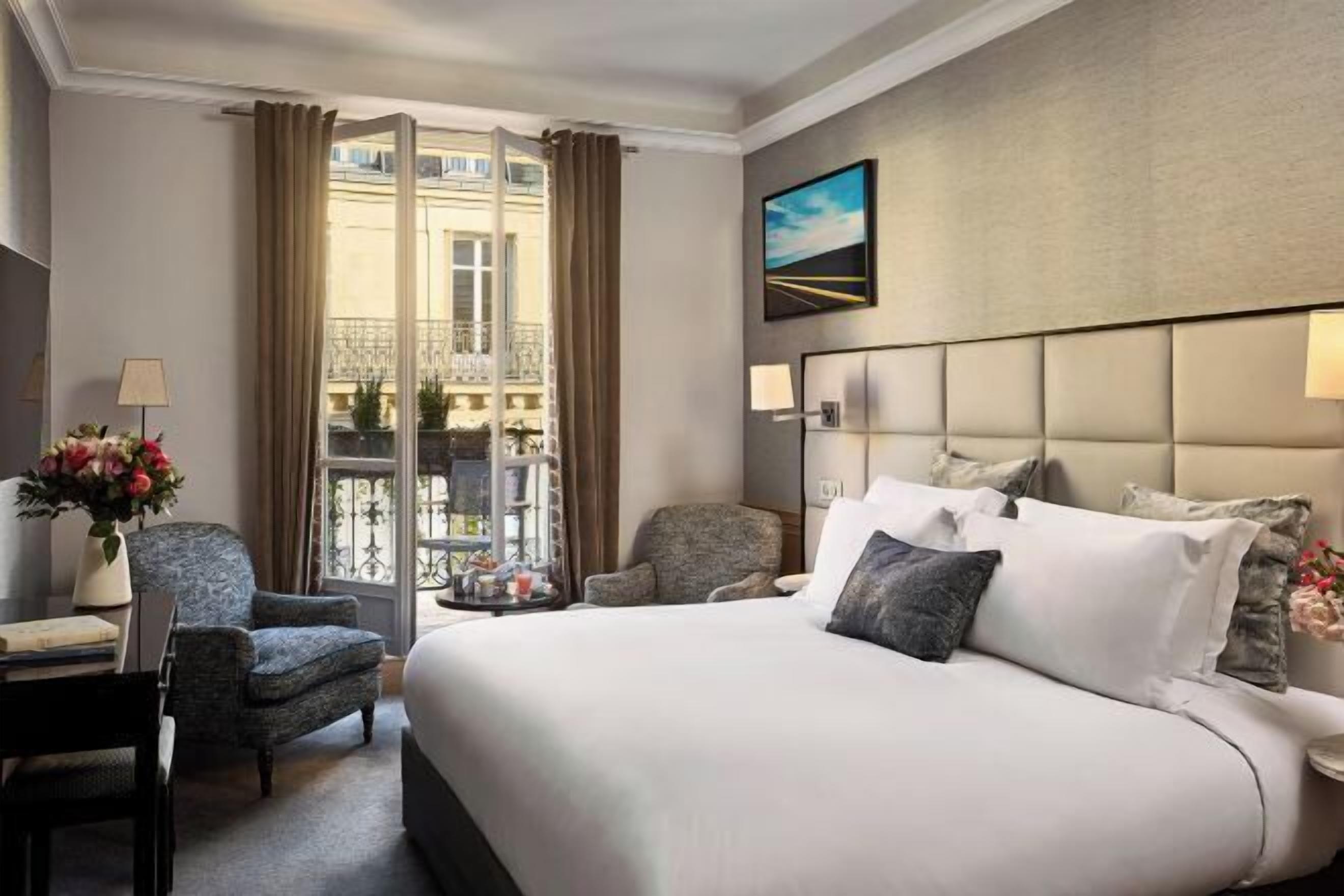 Premium bedding, down duvets, pillow-top beds, minibar