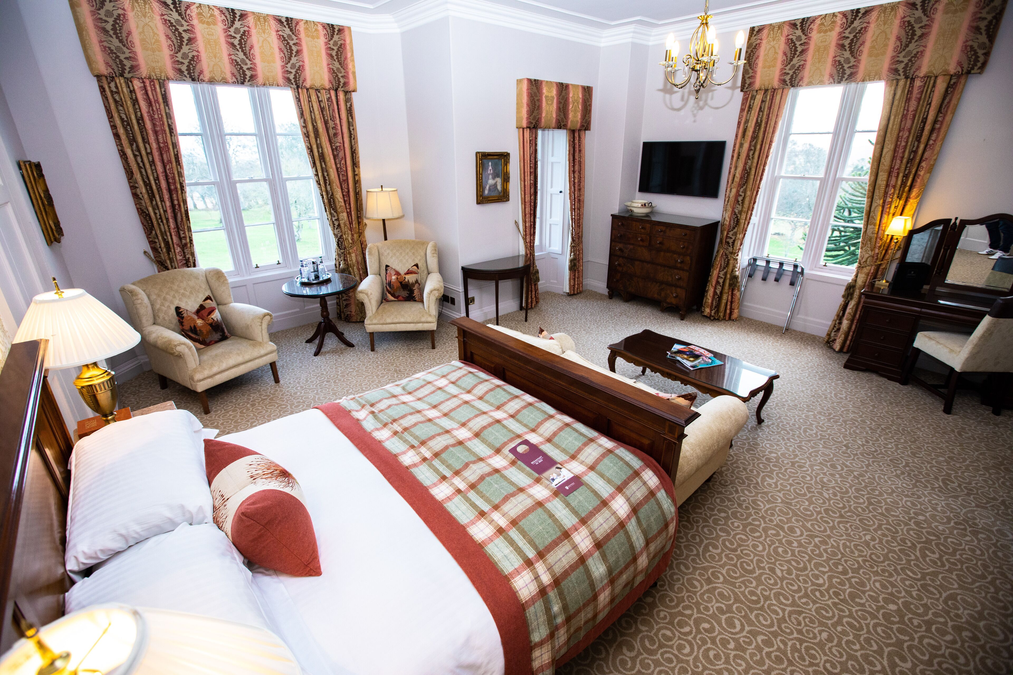 1 bedroom, premium bedding, in-room safe, individually decorated