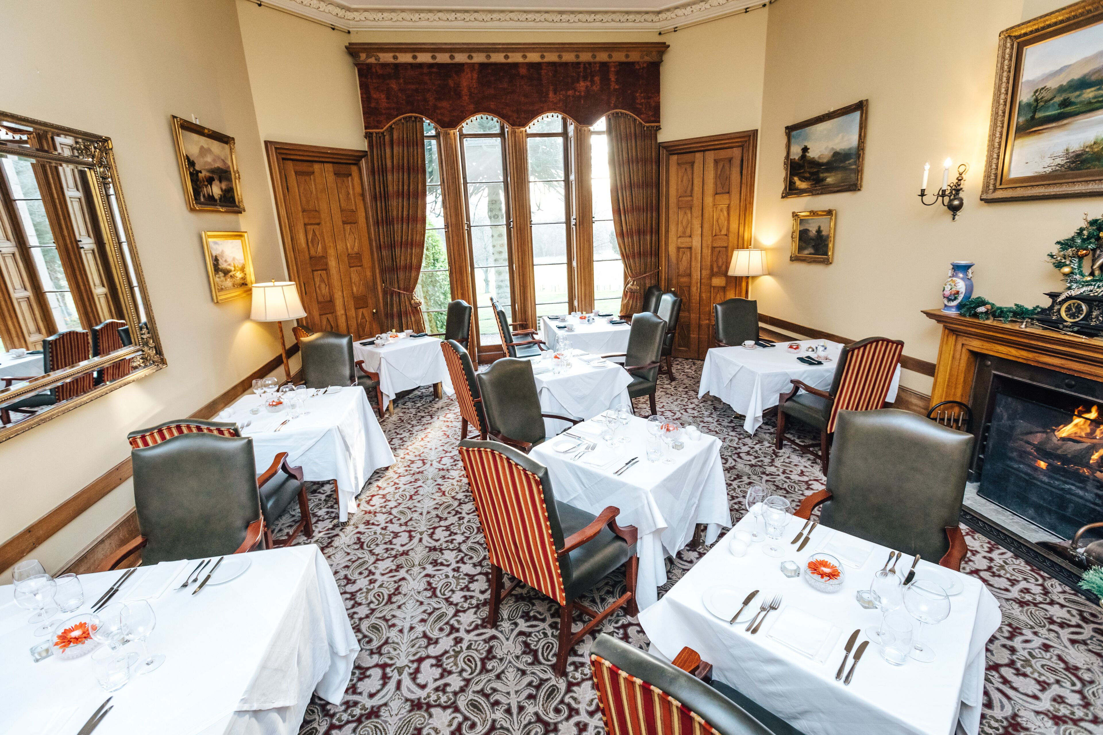 breakfast, dinner served; british cuisine, garden views