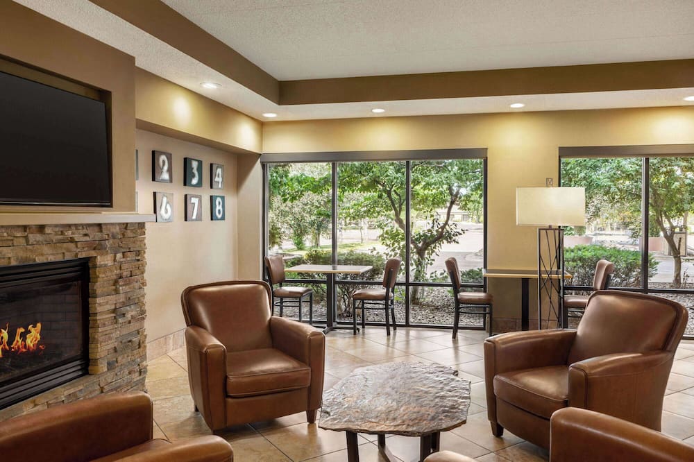 AmericInn by Wyndham Madison West
