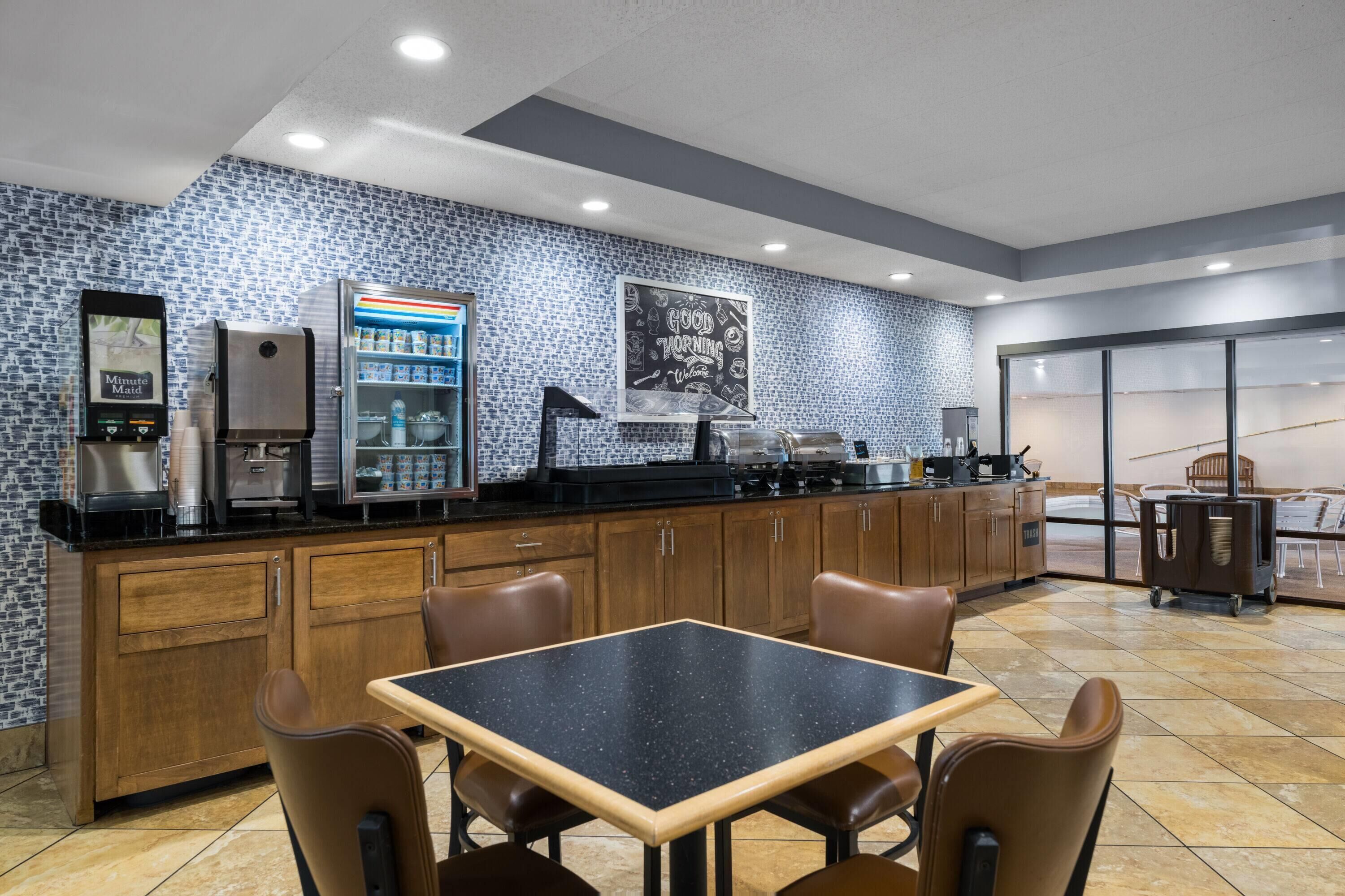 Free daily buffet breakfast