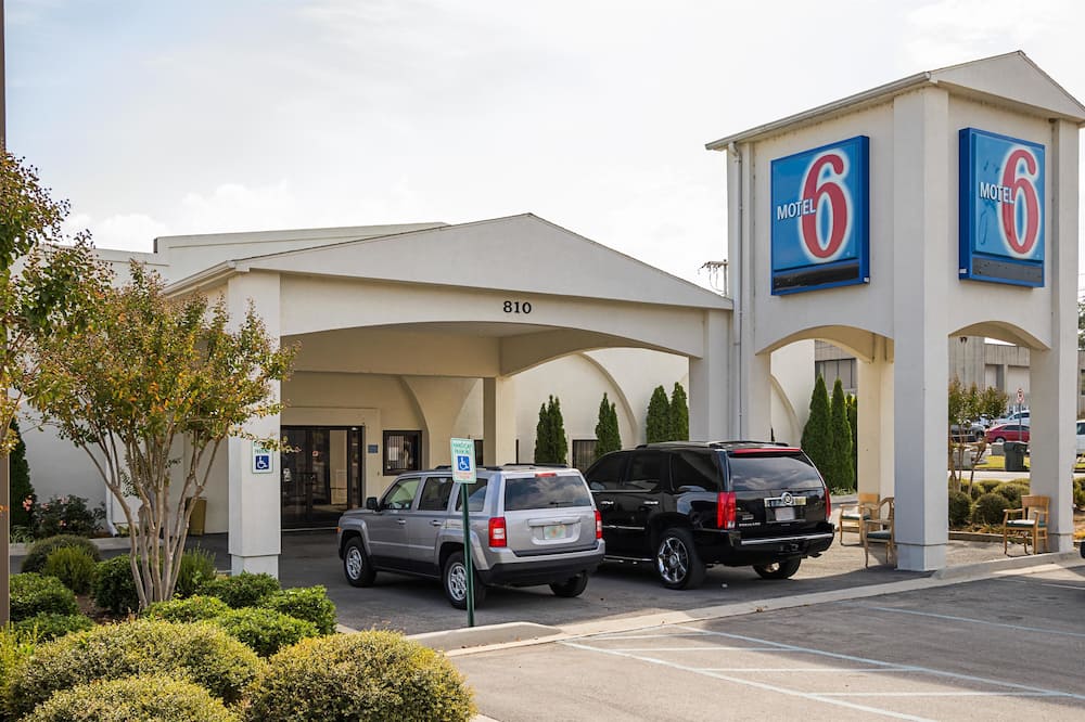 Motel 6 Decatur, AL