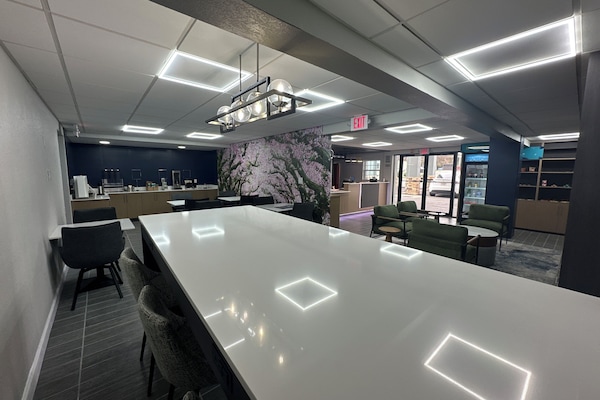 Café da manhã continental grátis todos os dias