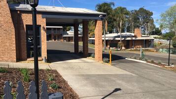 ทางเข้าที่พัก