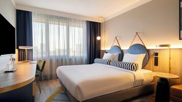 Standaard tweepersoonskamer | Luxe beddengoed, een kluis op de kamer, een bureau