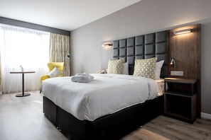 Business-Zimmer | Hochwertige Bettwaren, Zimmersafe, Schreibtisch