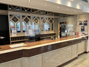 Reception - Best Western Hotel Royal Centre (Brussels)