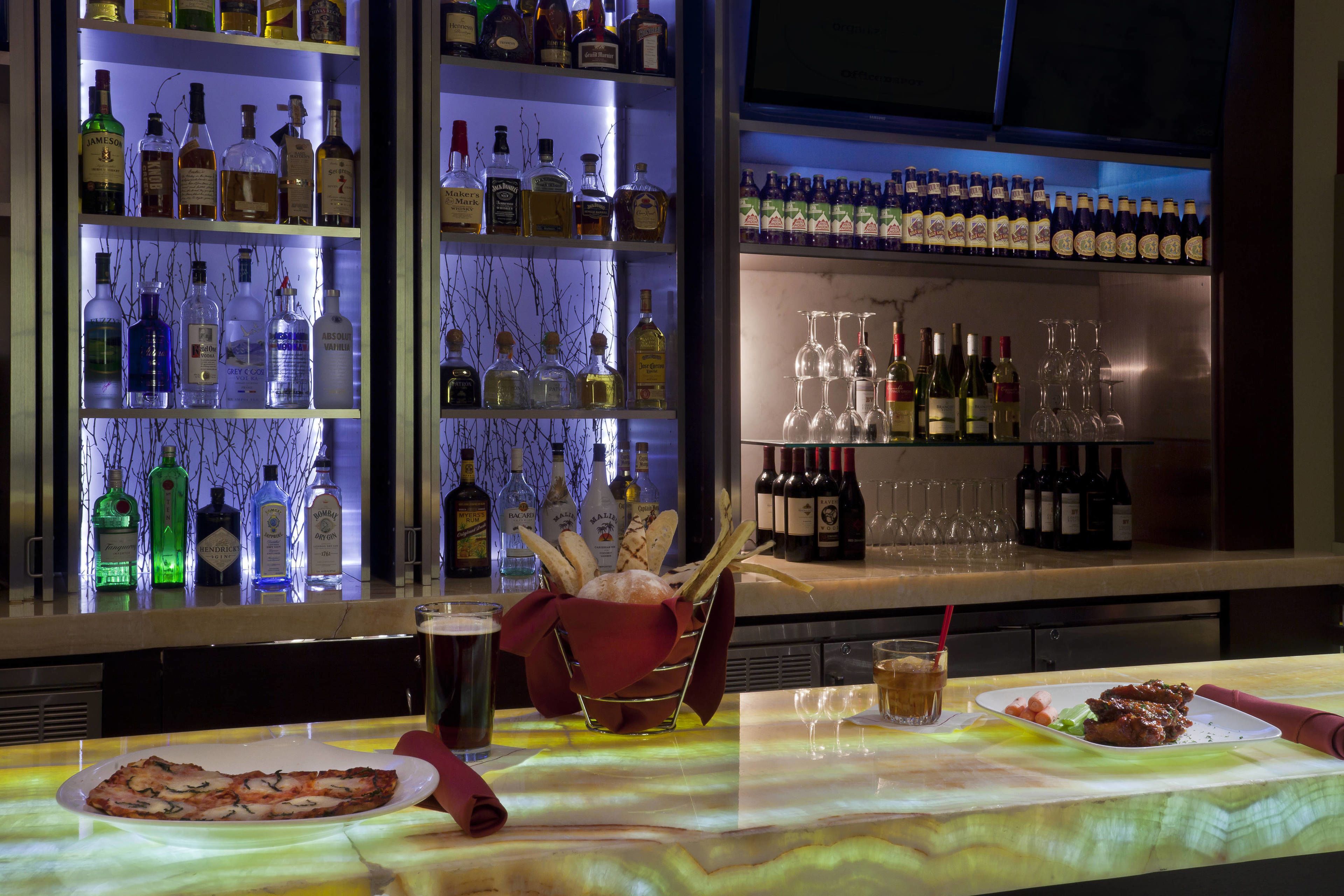 breakfast, lunch, dinner served; american cuisine