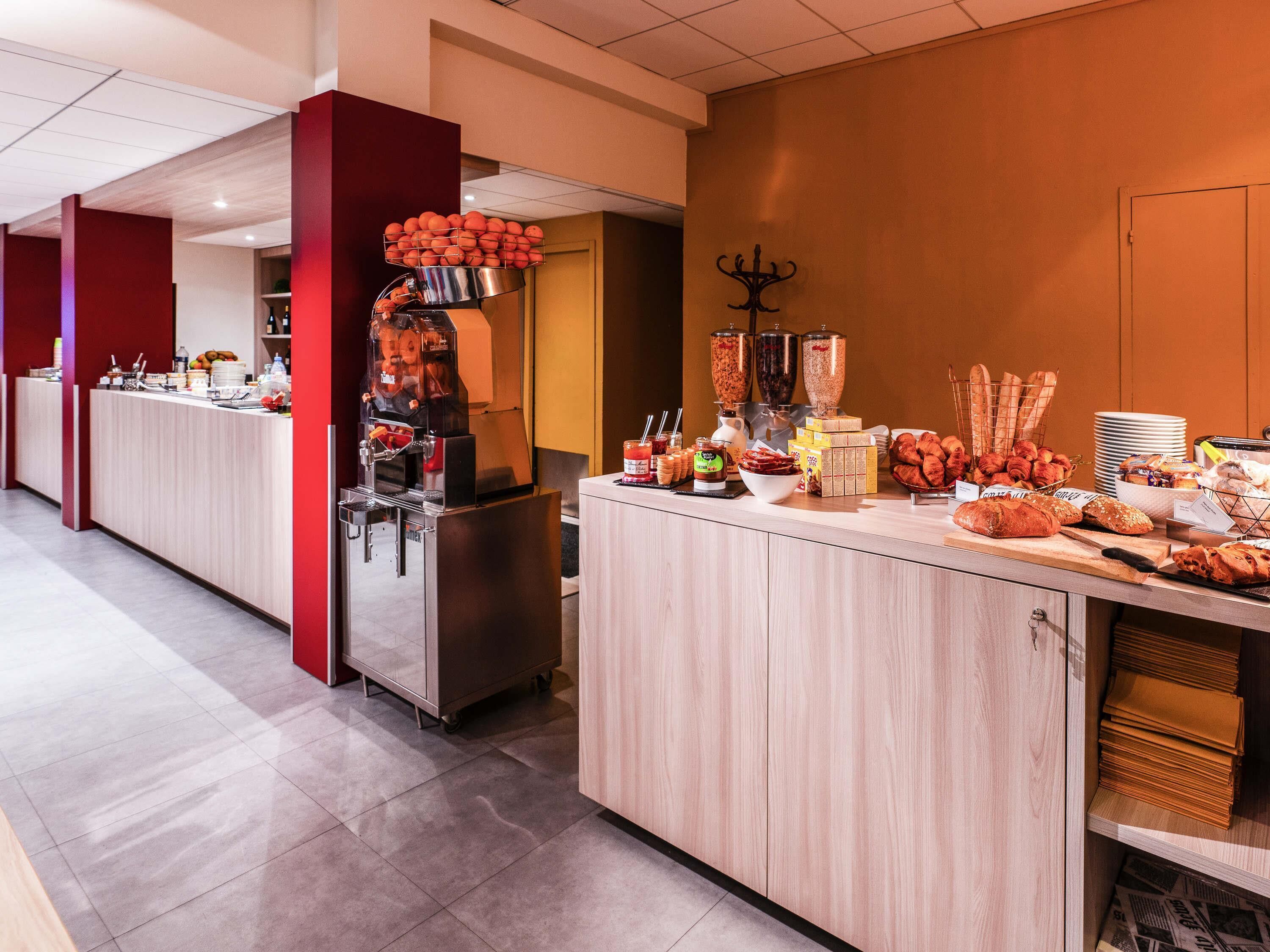 daily buffet breakfast (eur 10 per person)