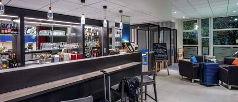 Bar (in der Unterkunft)