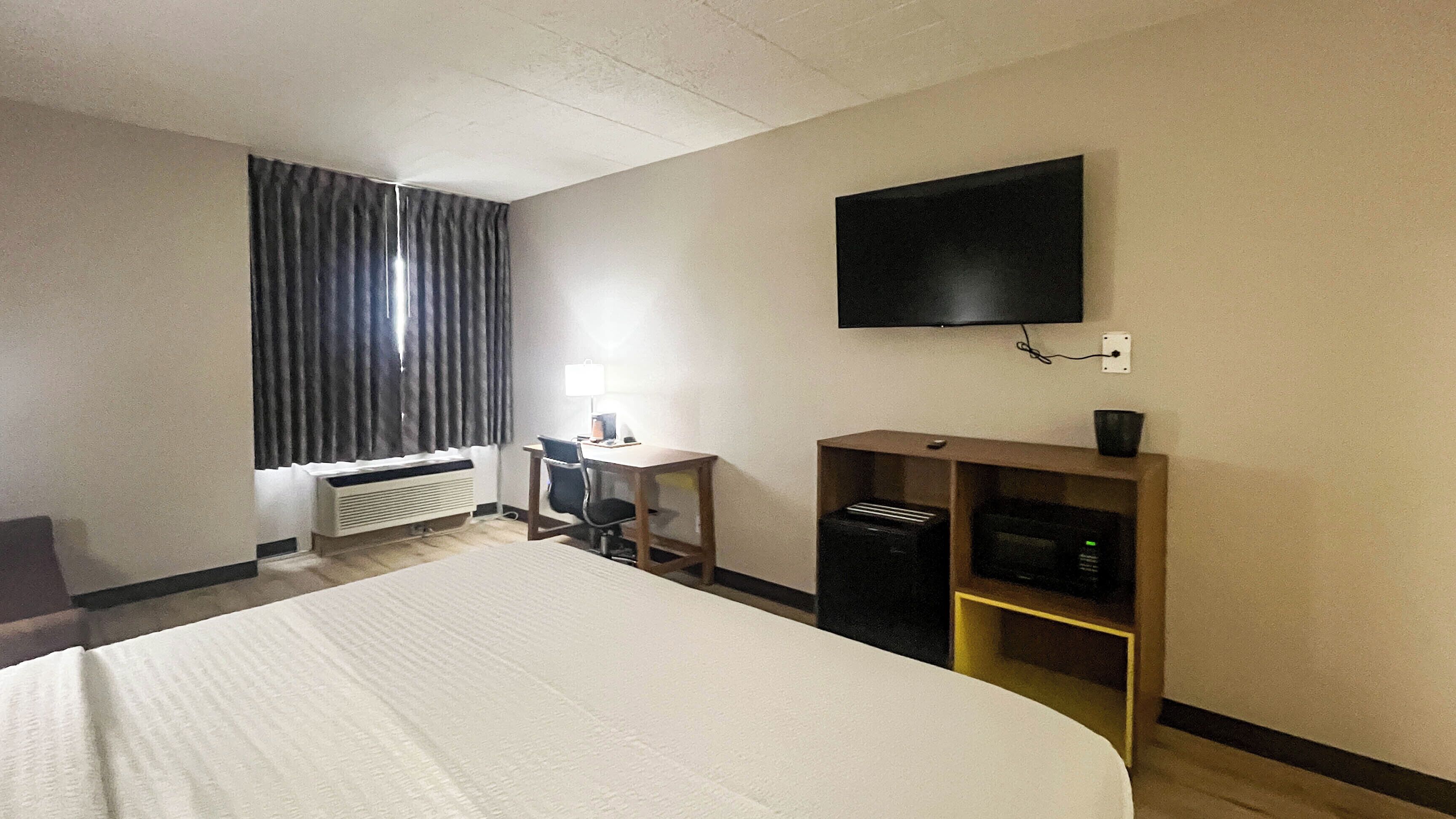 In-room safe, iron/ironing board, free cribs/infant beds, rollaway beds