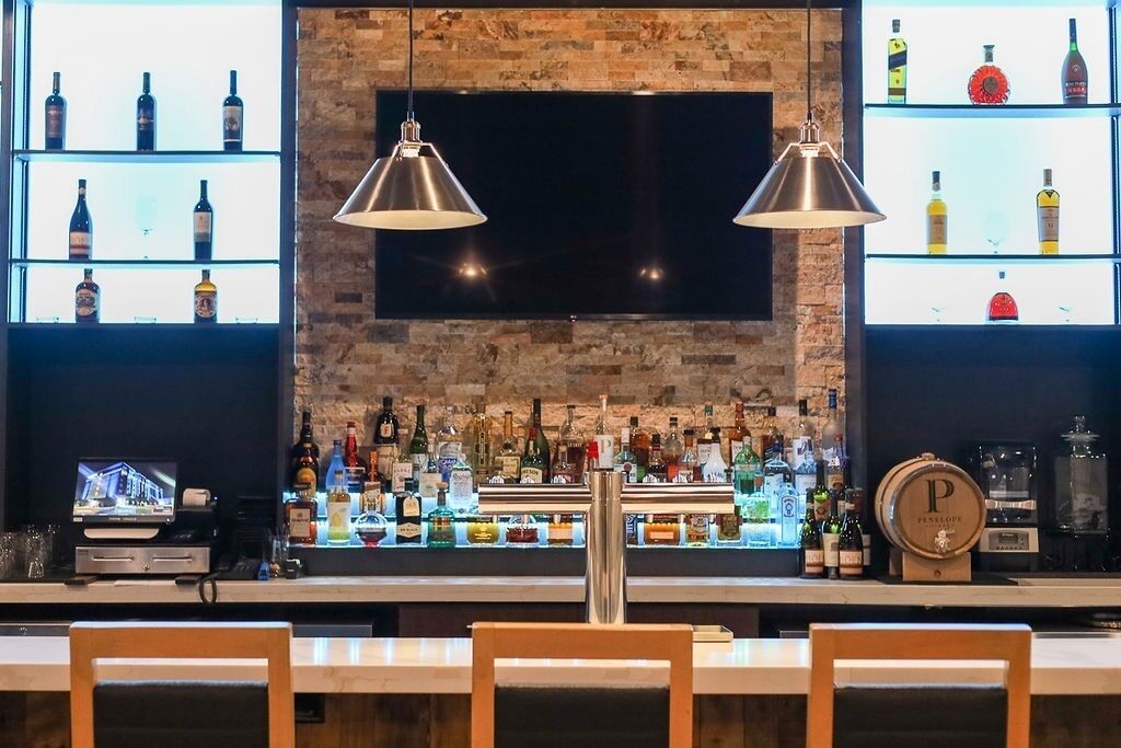 아침 식사, 점심 식사, 저녁 식사 제공, 미국 요리