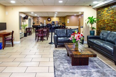 Rodeway Inn Central Colorado Springs