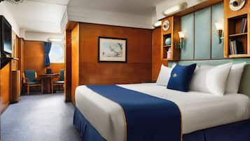 Deluxe Room, 1 King Bed, Harbor View | 1 bedroom, hypo-allergenic bedding, pillowtop beds