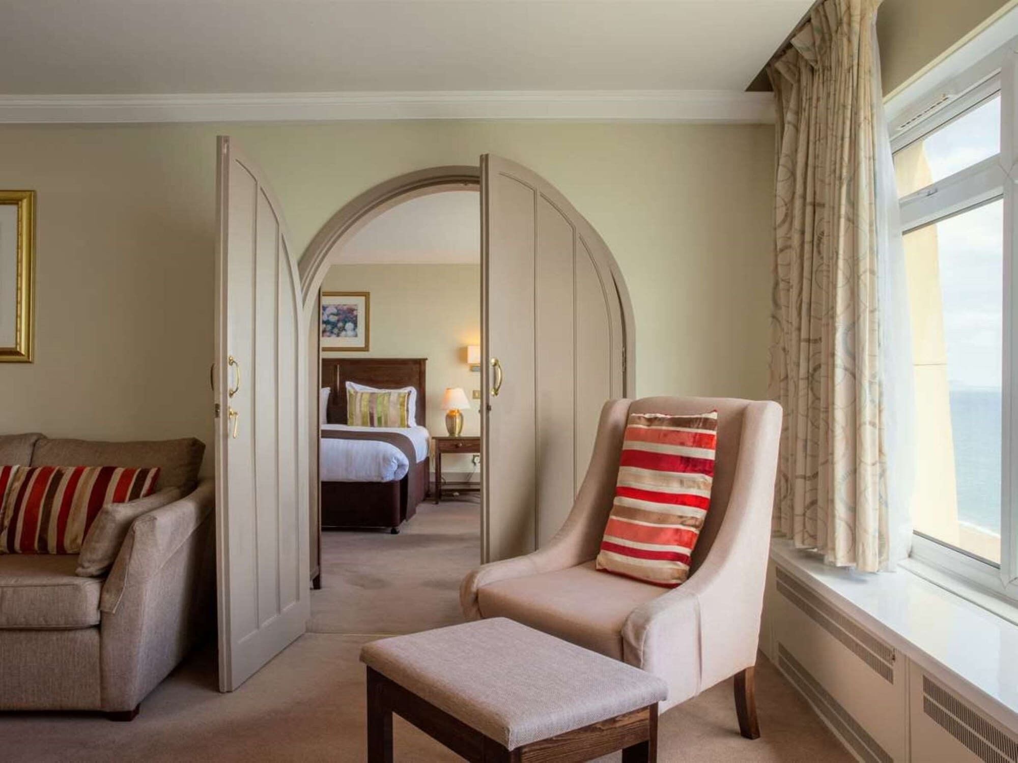 Photo - Bournemouth Carlton Hotel By Belvilla