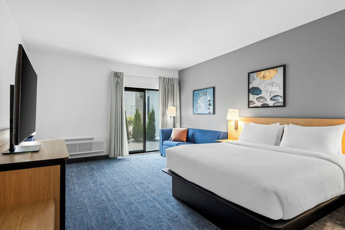 Room, 1 King Bed with Sofa bed | Desk, laptop workspace, cribs (surcharge), rollaway beds (surcharge)