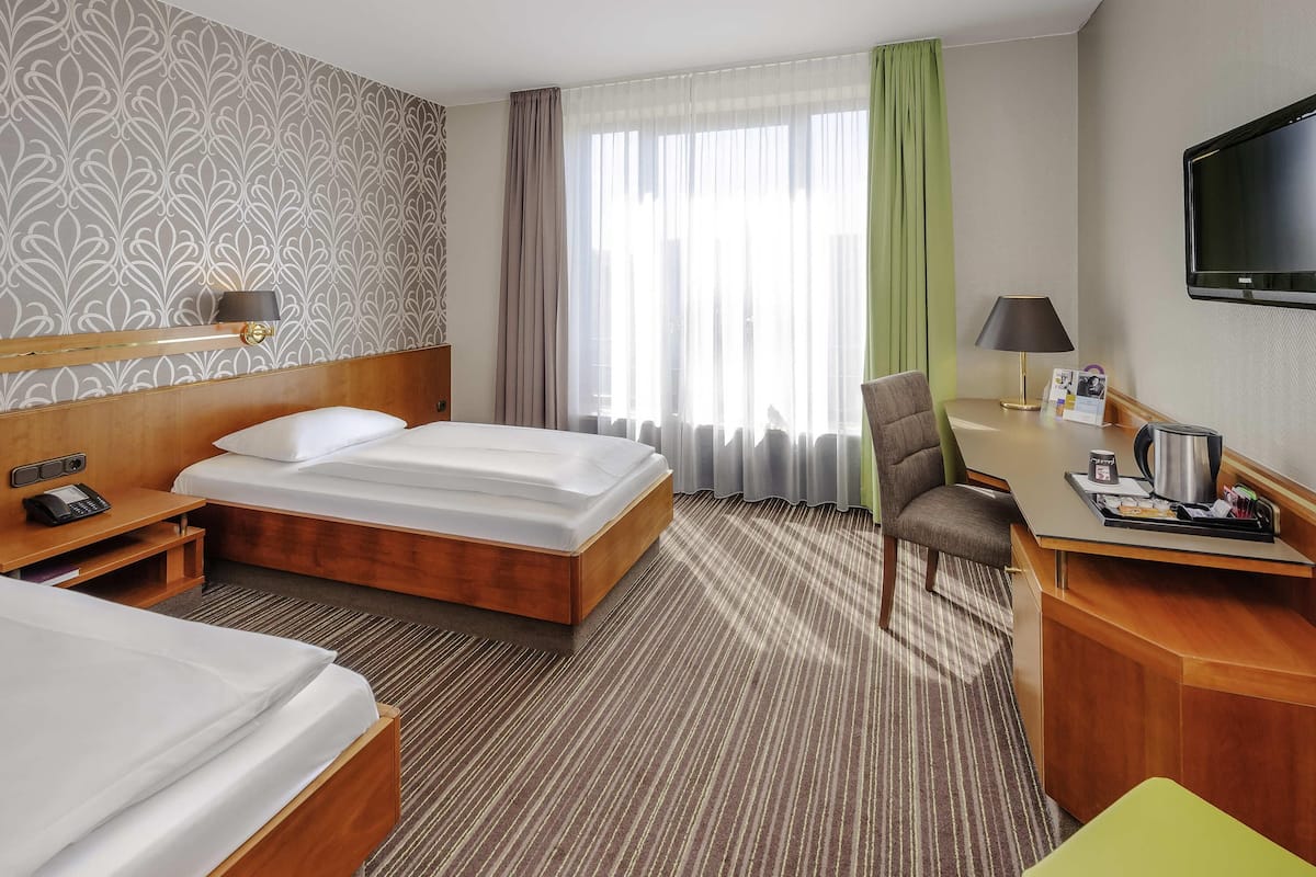 Superior Room, 2 Twin Beds | Hypo-allergenic bedding, in-room safe, desk, blackout drapes