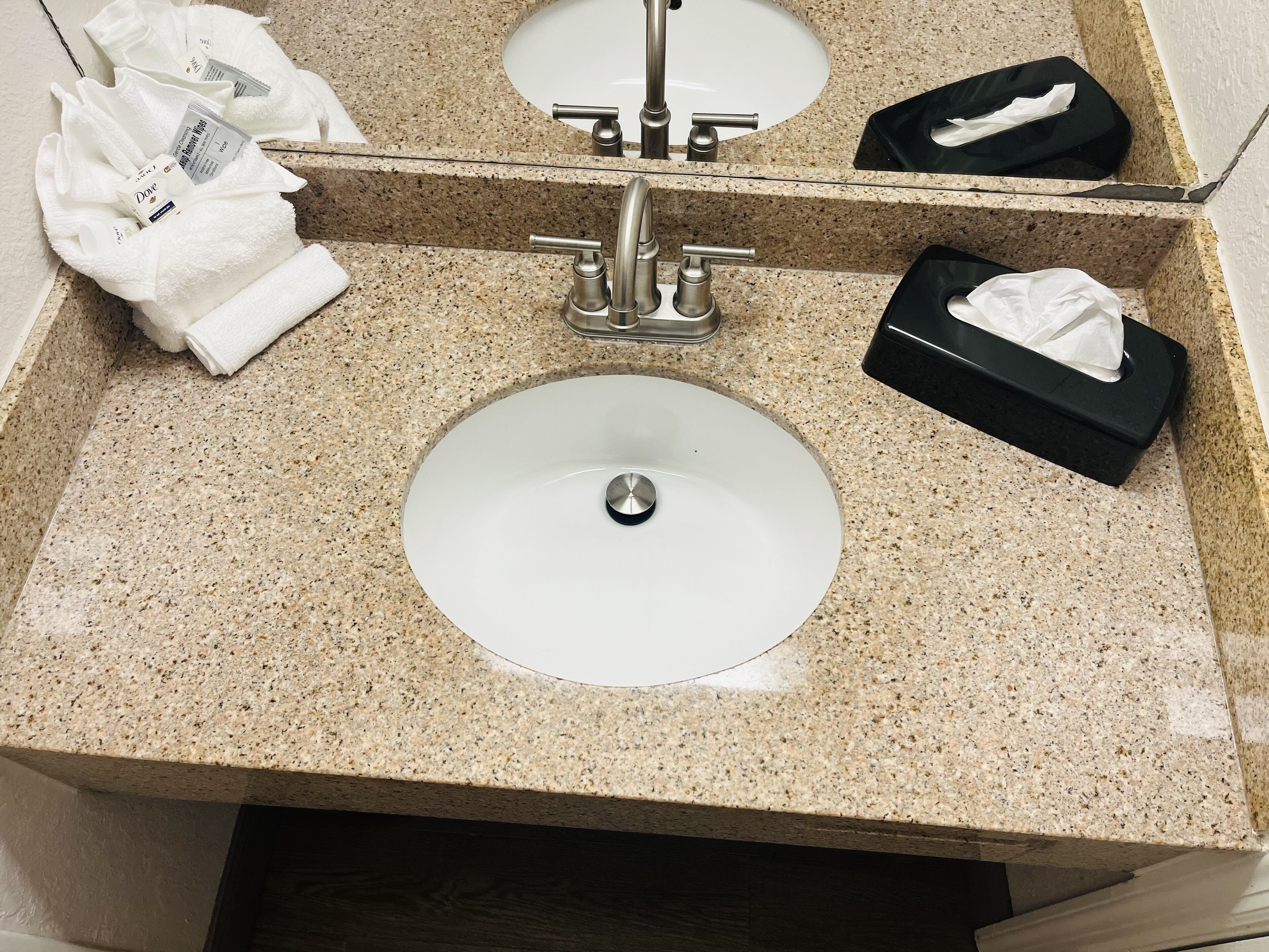 combined shower/bathtub, free toiletries, hair dryer, towels