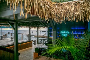 3 bars/lounges, poolside bar