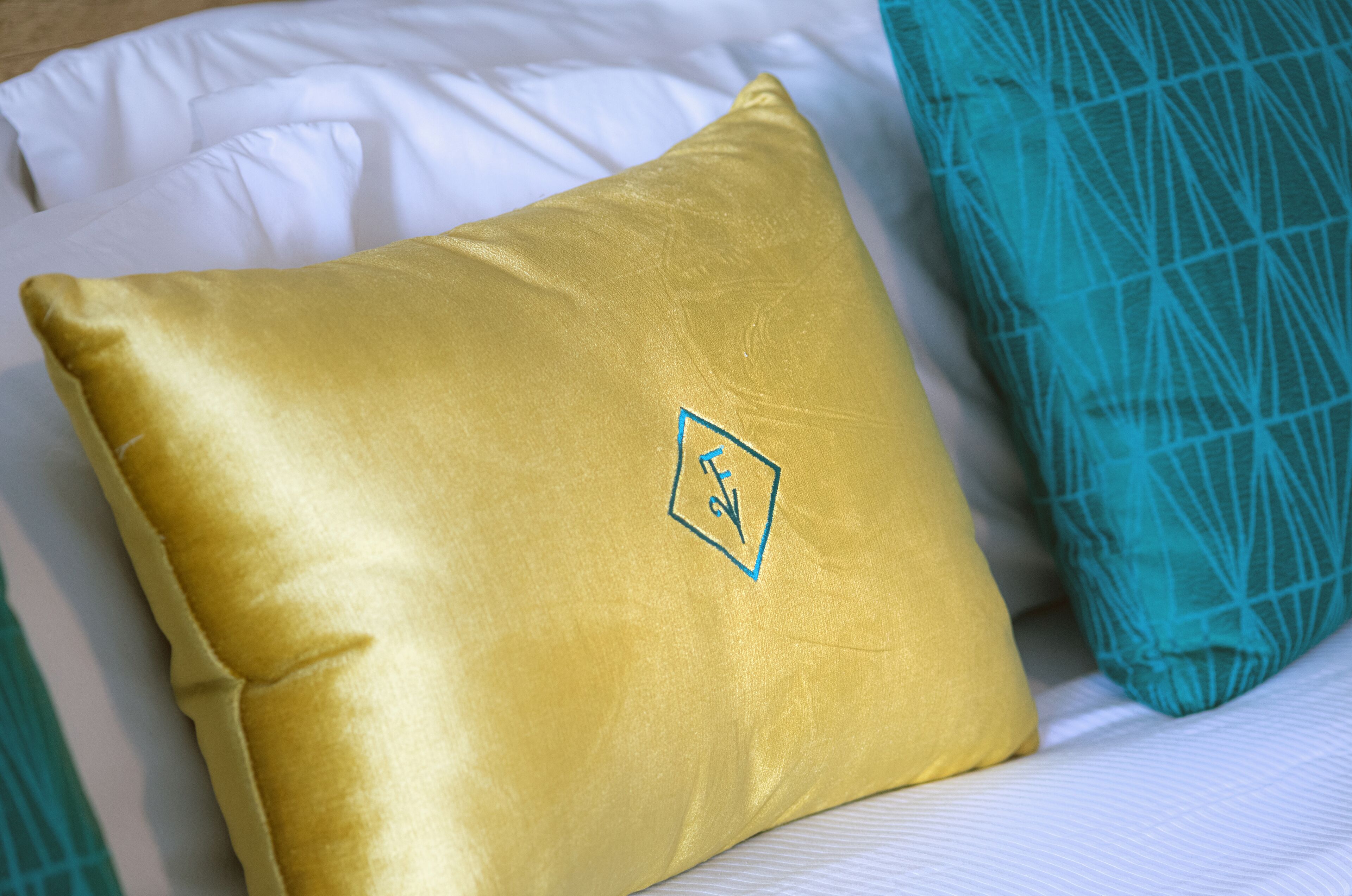 in-room safe, individually decorated, individually furnished, desk