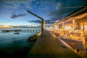 Spécialités Cuisine des Caraïbes, restauration en plein air 