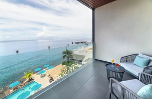 Fort Ocean View | Balcony view