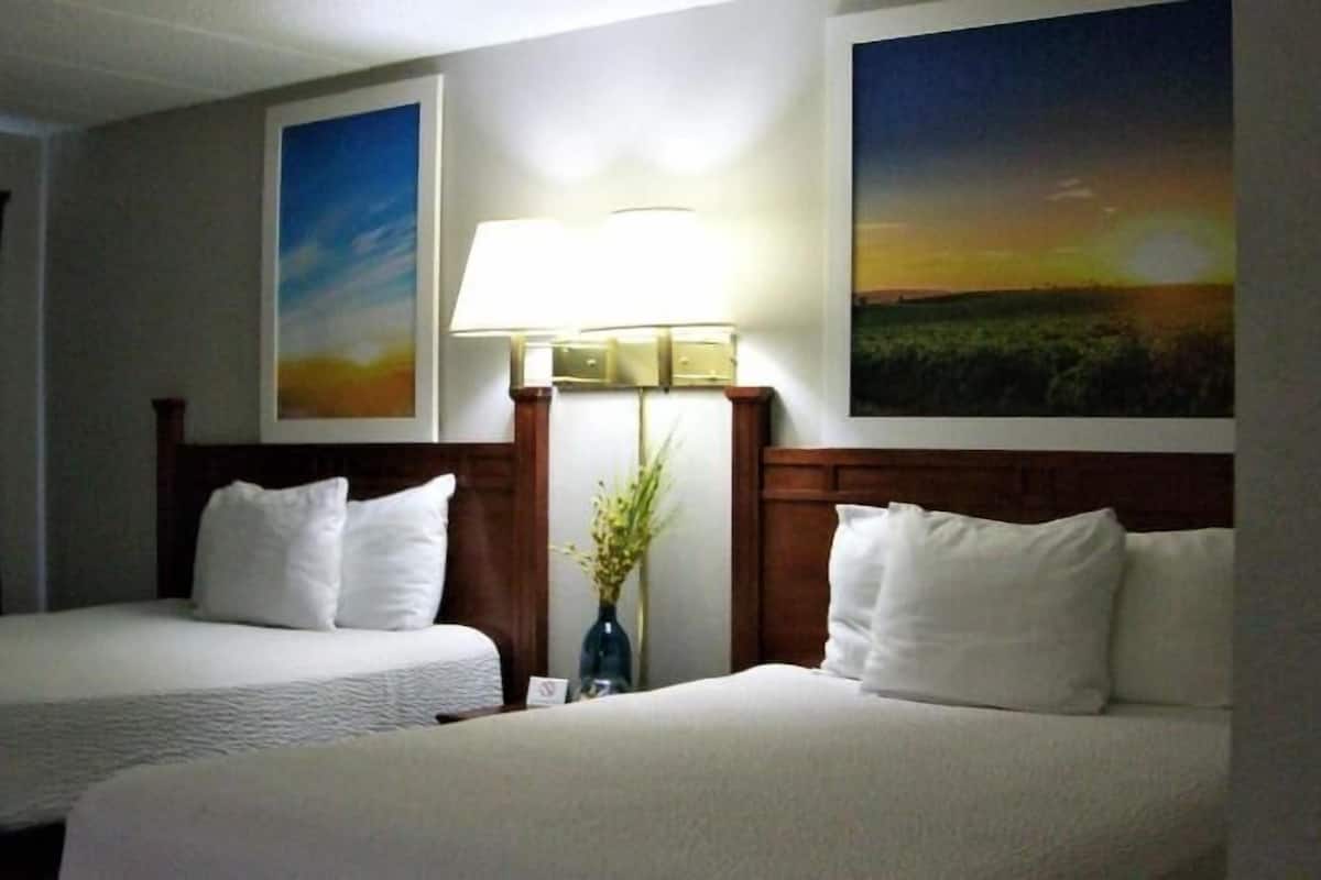 Individually furnished, desk, laptop workspace, blackout drapes