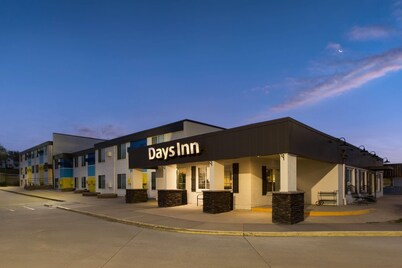 Days Inn by Wyndham Pierre