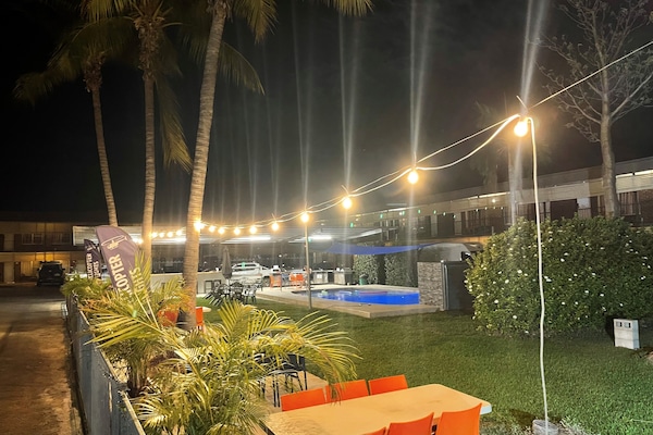Outdoor pool, pool loungers