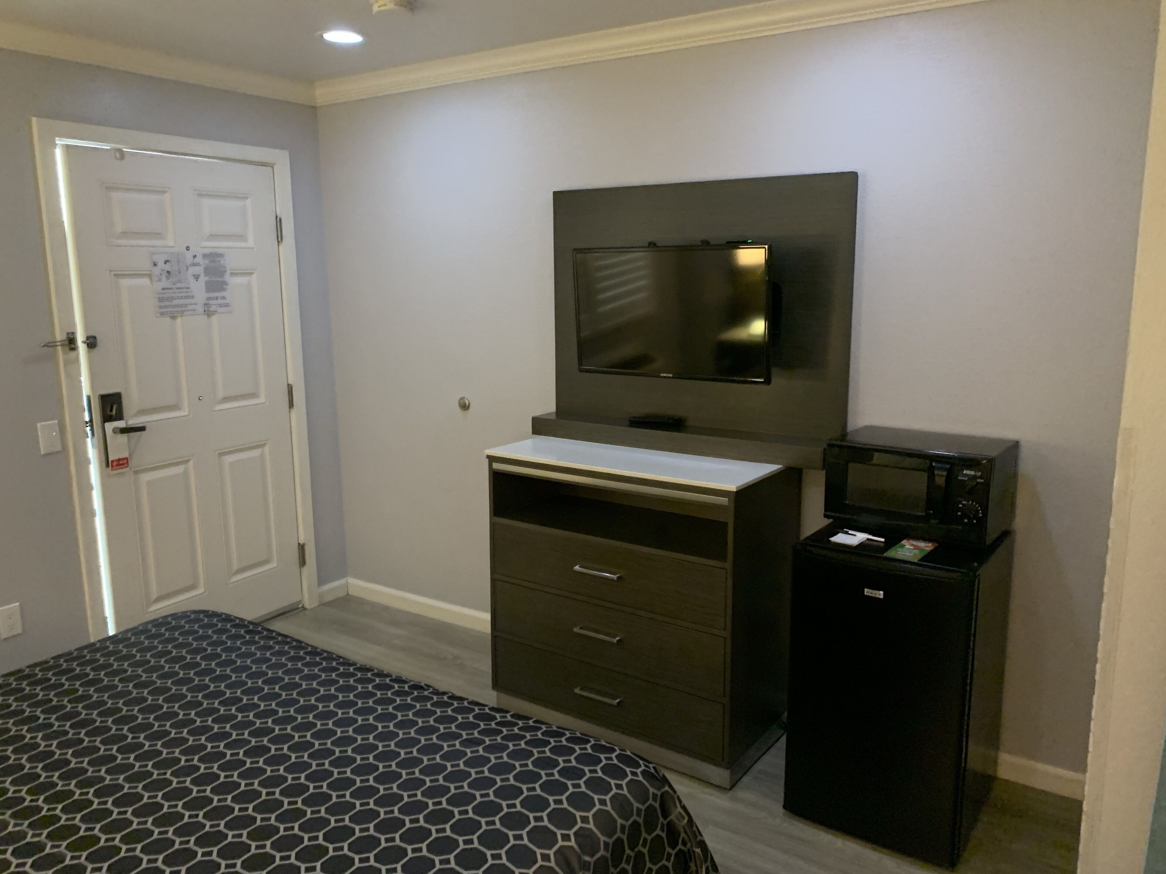 Foto - Mirage Inn & Suites