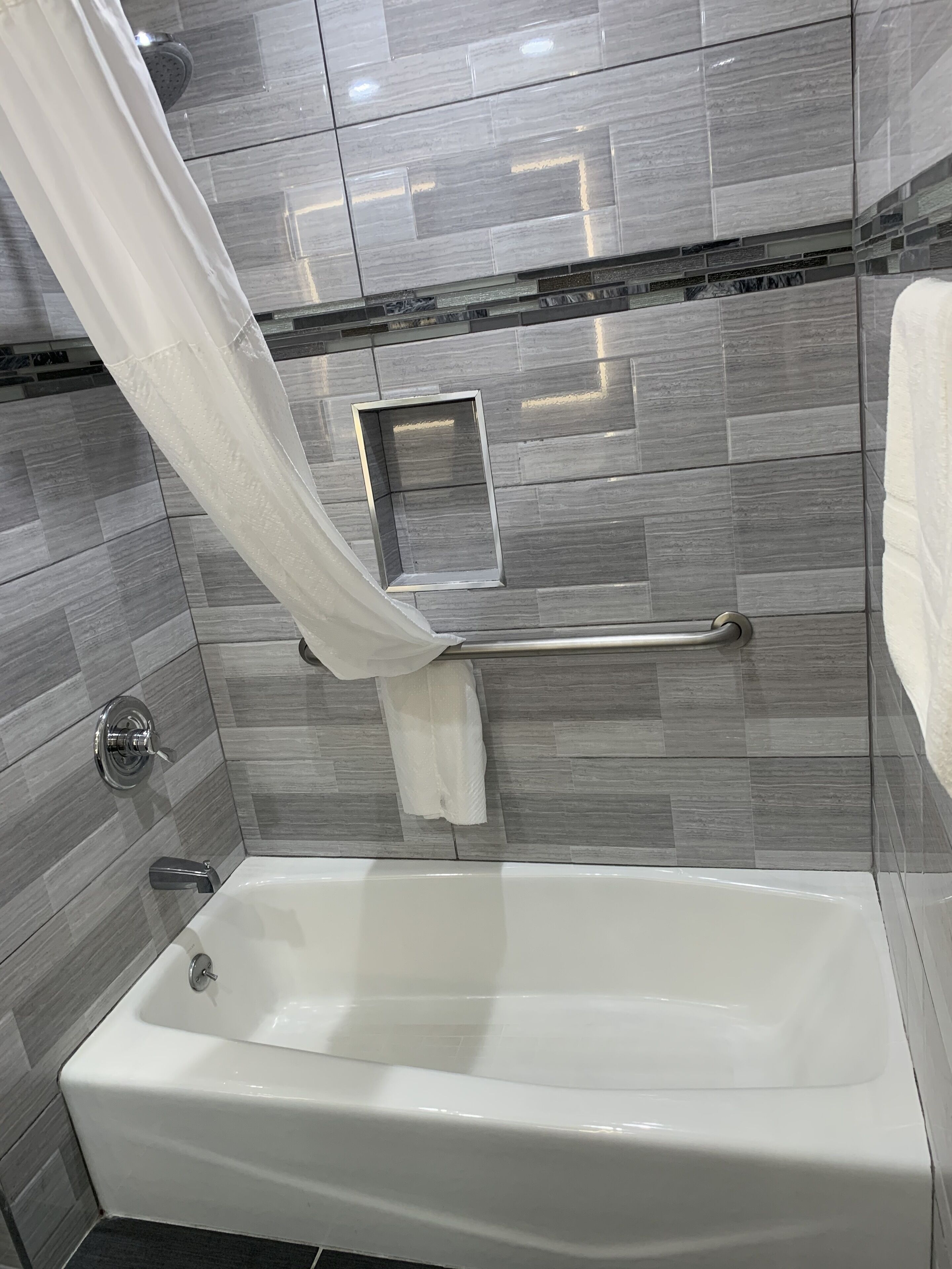 Foto - Mirage Inn & Suites