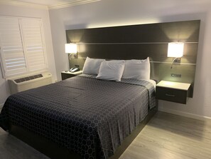 Standard Room, 1 King Bed - Handicap Accessible - Mirage Inn and Suites (San Francisco)