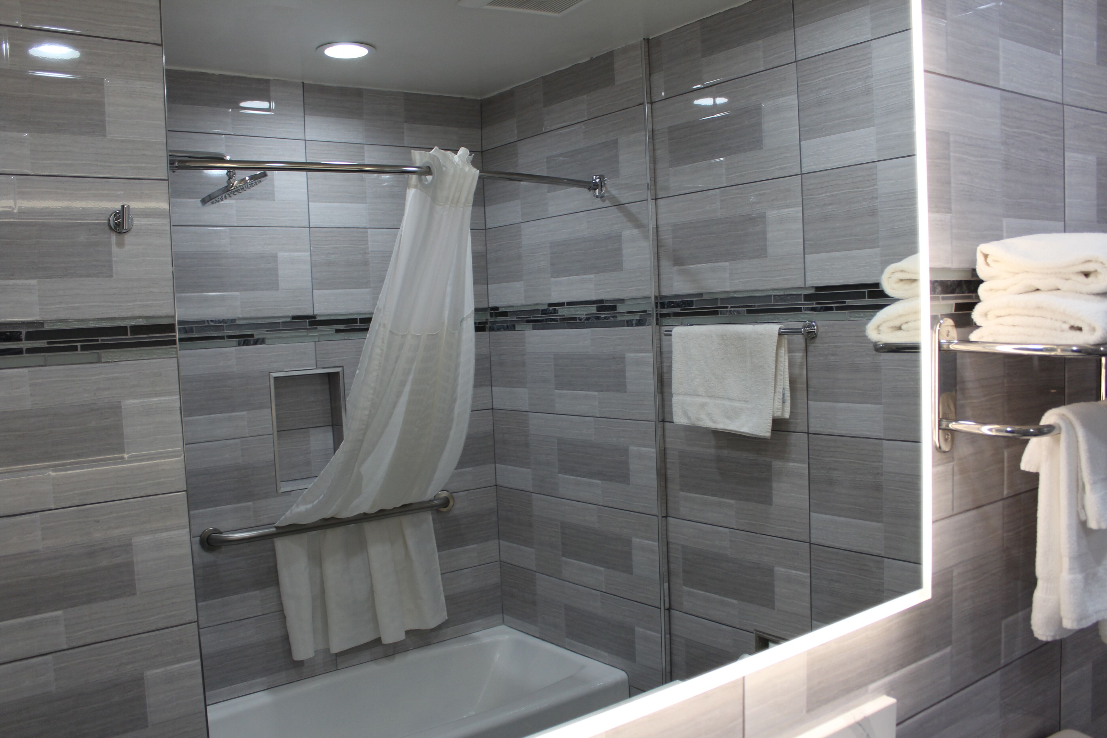 Foto - Mirage Inn & Suites