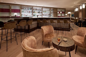 3 restaurants servant le petit déjeuner