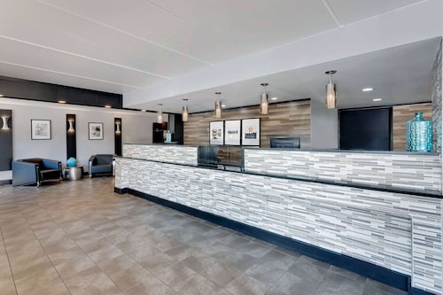 Travelodge by Wyndham College Park