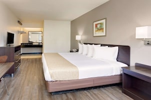 Wifi gratis, ropa de cama y despertador 