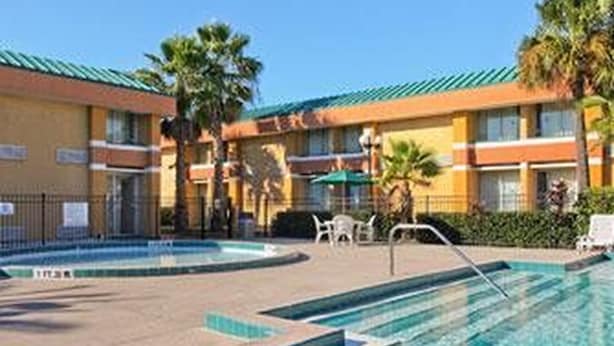 Unclassified image, 1 of 38, button - Garnet Inn & Suites (Orlando)