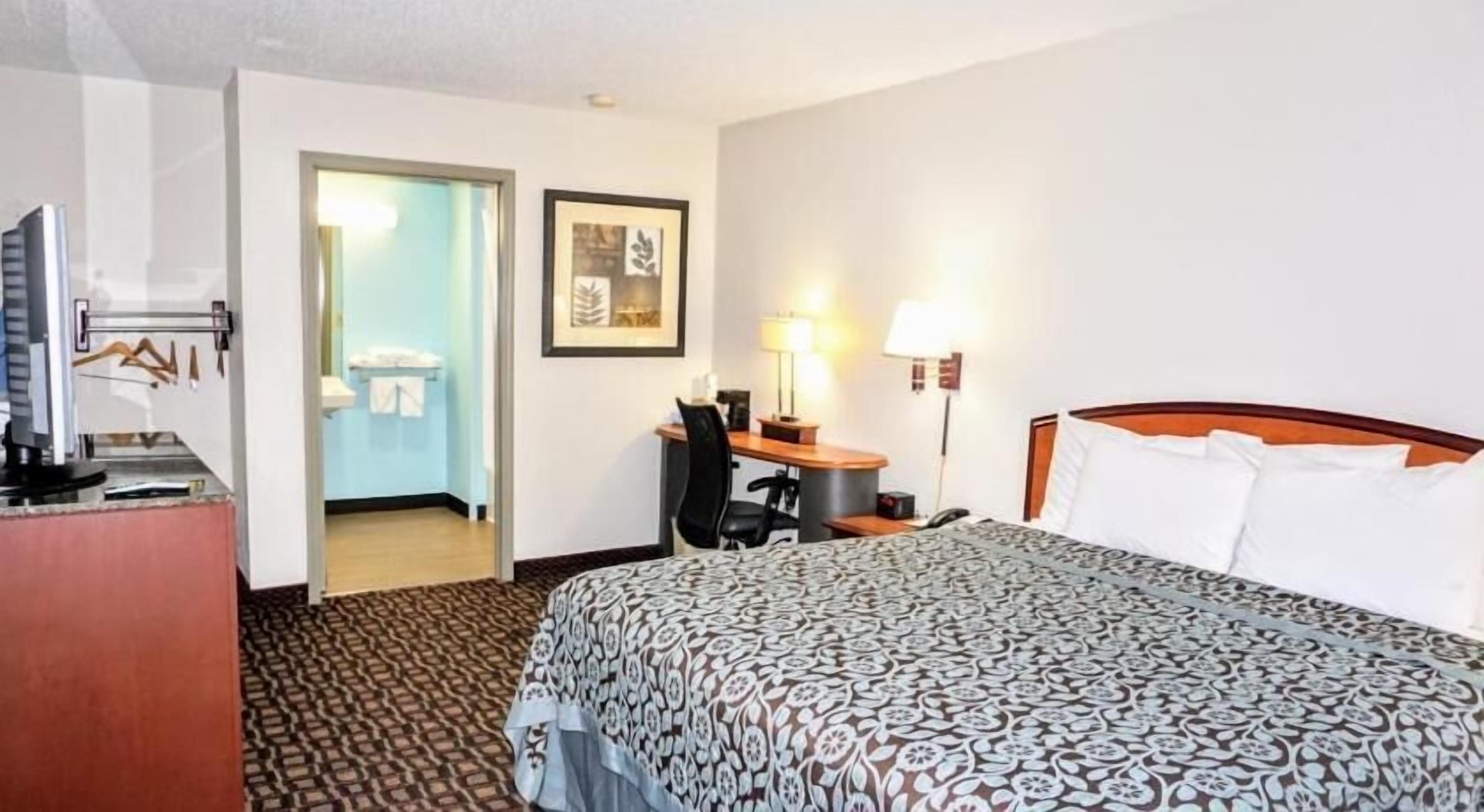 In-room safe, free cots/infant beds, free WiFi, bed sheets