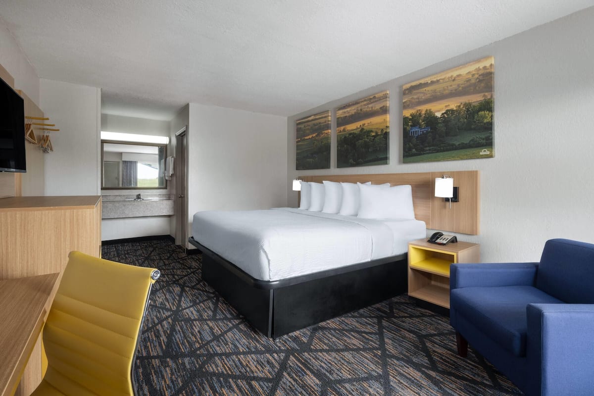 In-room safe, free cribs/infant beds, free WiFi, bed sheets