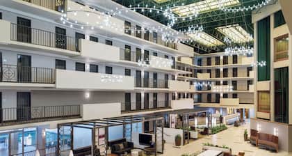 Embassy Suites by Hilton Memphis East Germantown Area