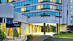 Unclassified image, 2 of 19, button - Wyndham College Park North / Washington DC Area (Beltsville)