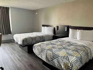 1 Schlafzimmer, individuell dekoriert, individuell eingerichtet