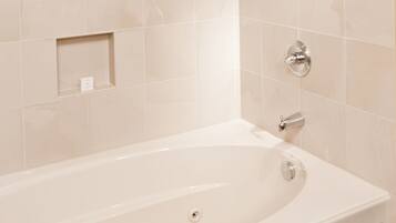 Standard Room, 1 King Bed, Jetted Tub | Bathroom shower