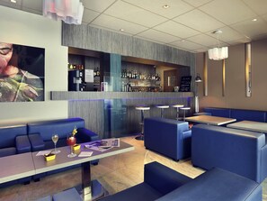 Bar (on property) - Mercure Brive (Ussac)