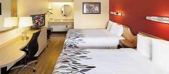 Red Roof Inn Toledo - University