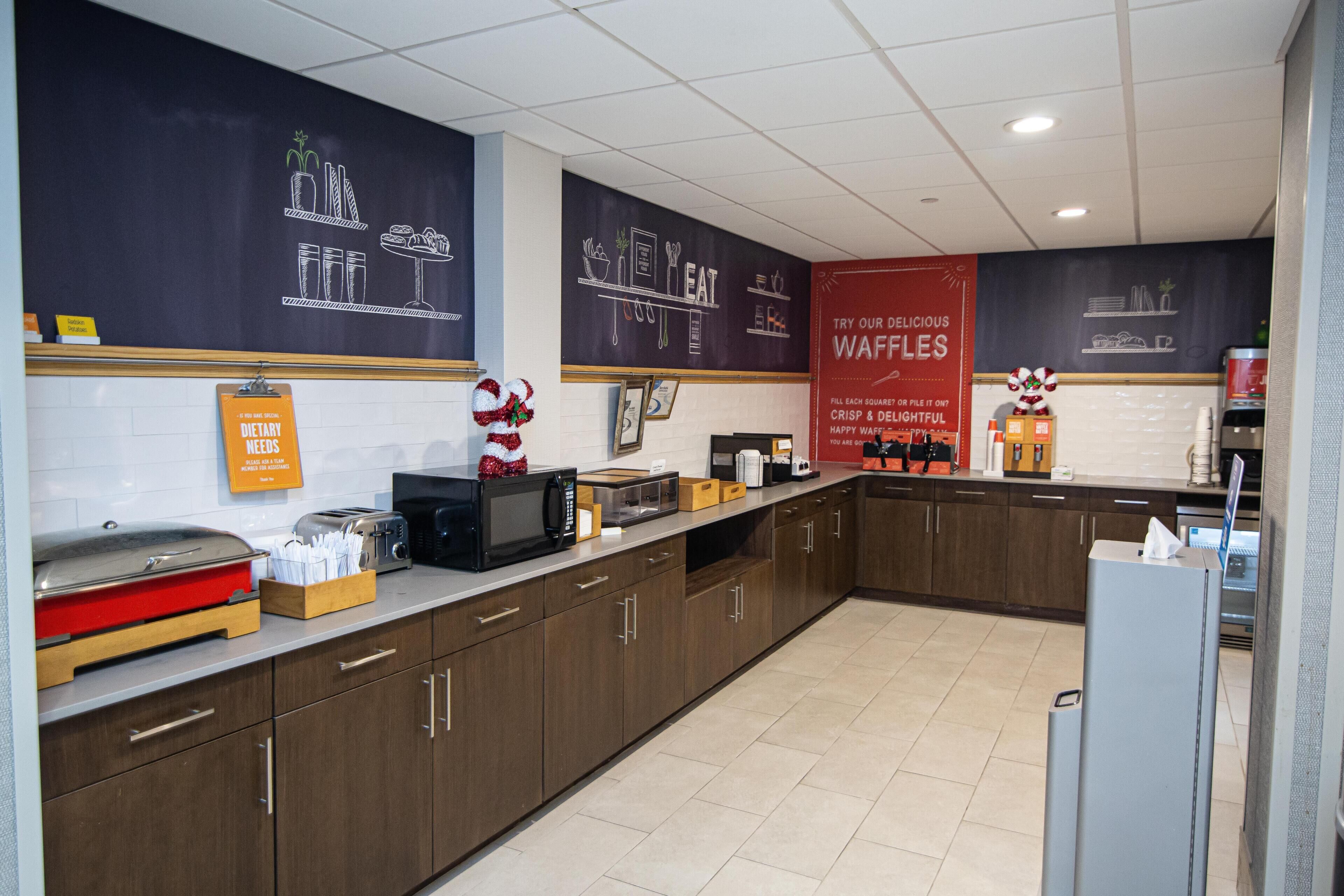 Free daily continental breakfast 